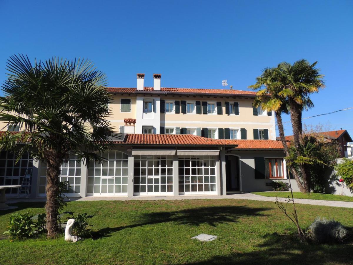 Ginkgo Guest House Ronchis Exterior foto