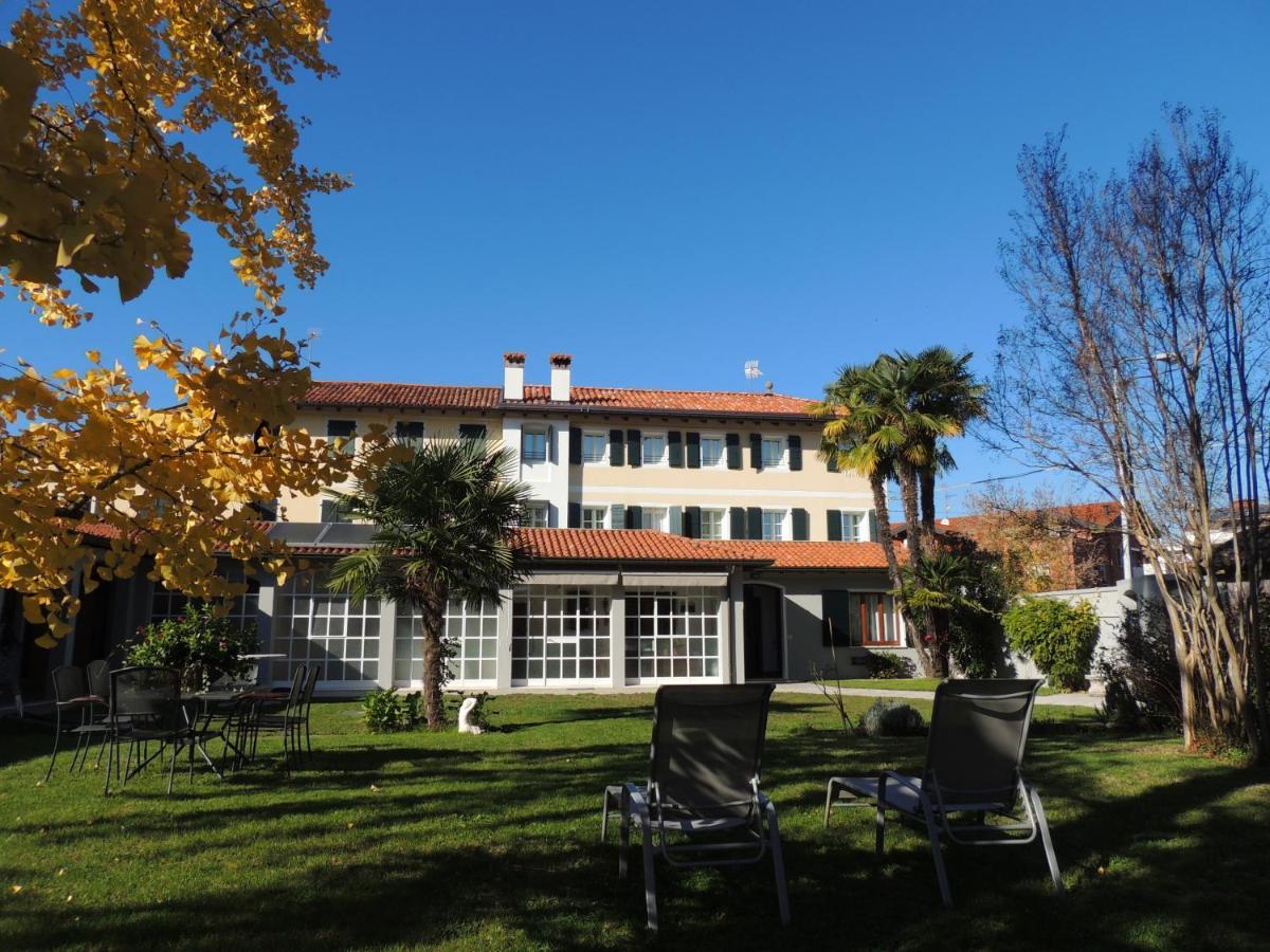 Ginkgo Guest House Ronchis Exterior foto